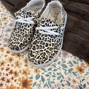 Gypsy Jazz Leopard Print Shoes.